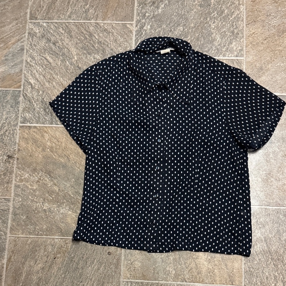 Women’s Black and White Polka Dot Shirt